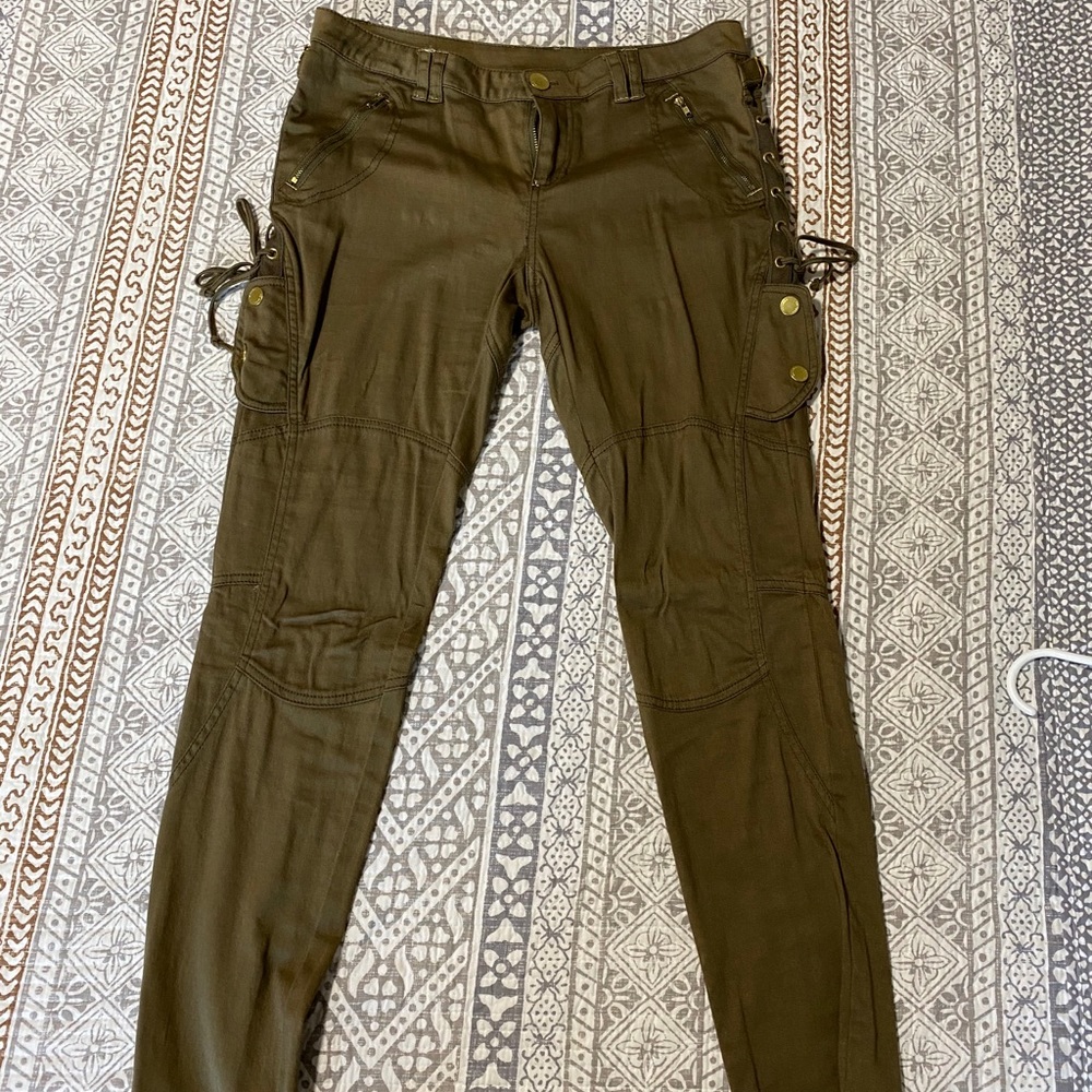 Bebe pants